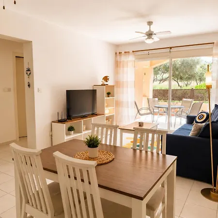 Athena Apartment