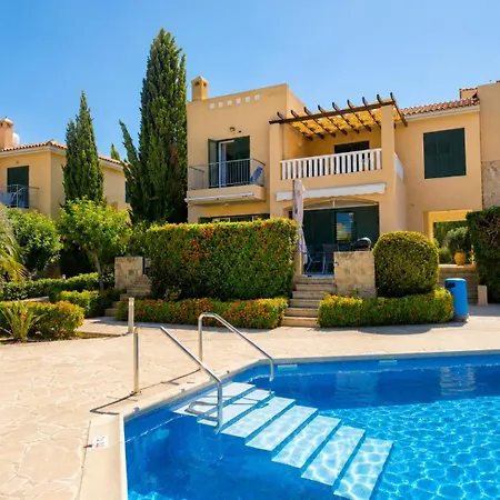 Apartment Athena